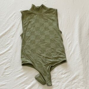 Forever 21 Green Ribbed Sleeveless Bodysuit